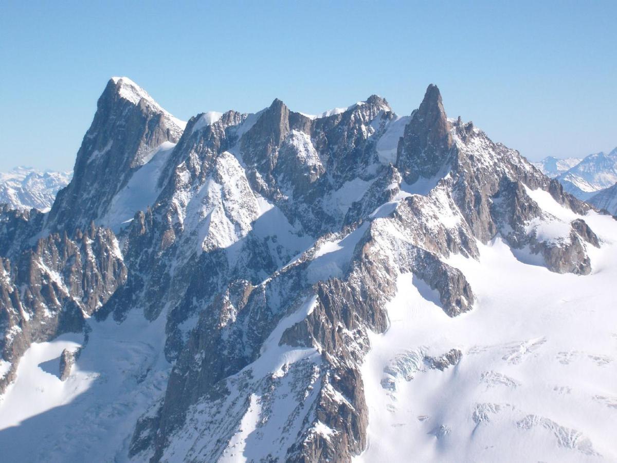 Appartement T2 Chamonix Centre Balcon Vue Mont Blanc Εξωτερικό φωτογραφία
